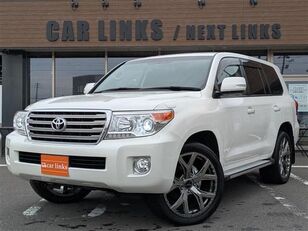 اتومبیل Toyota LAND CRUISER 200