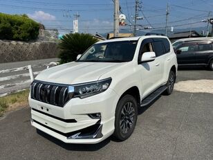 automobile Toyota LAND CRUISER PRADO