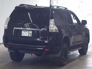 Toyota LAND CRUISER PRADO car
