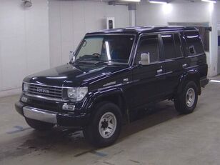 Toyota LAND CRUISER PRADO car