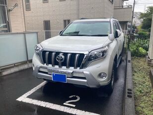 Toyota LAND CRUISER PRADO auto