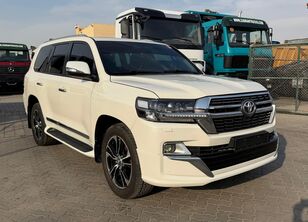اتومبیل Toyota Land Cruiser