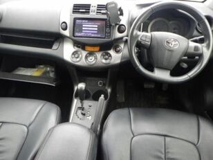 Toyota VANGUARD bil