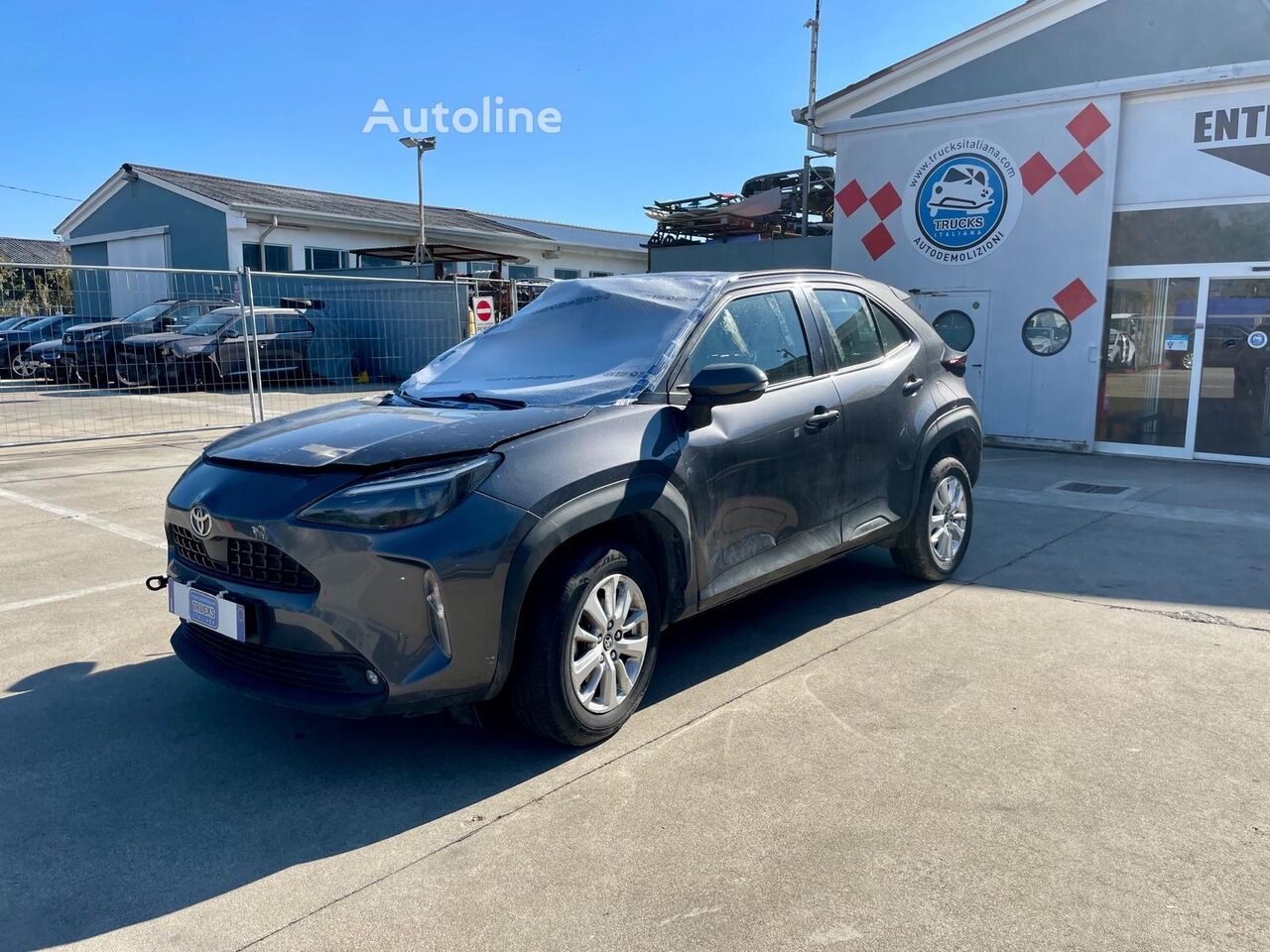 Comprar Toyota YARIS CROSS 1.5 HEV coche siniestrados | Autoline UY Toyota YARIS CROSS 1.5 HEV coche siniestrado - Autoline