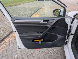 Продажба на автомобил Volkswagen GOLF e-Golf - Изображение 41 | Autoline BG Автомобил Volkswagen GOLF e-Golf | Изображение 41 - Autoline