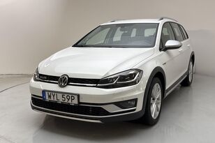 автомобиль Volkswagen Golf
