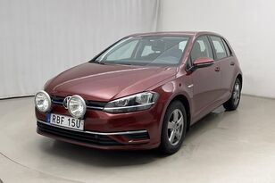 aвтомобил Volkswagen Golf