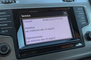 автомобиль Volkswagen Golf