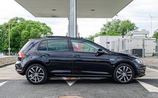 automobile Volkswagen Golf 1.4 TSI Webasto