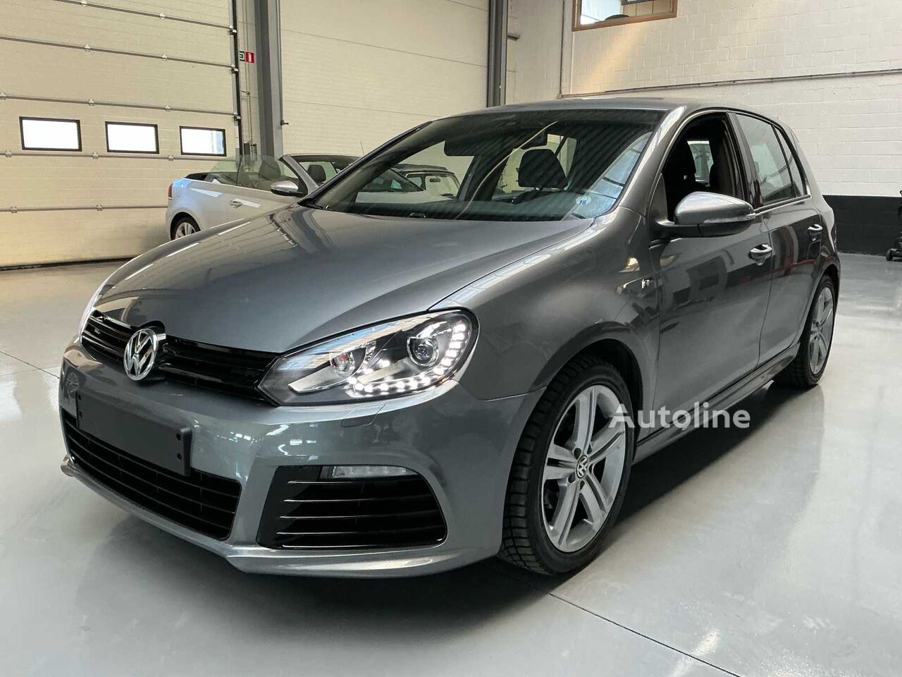Volkswagen Golf VI 1.6 CR TDi R Line otomobil - Autoline