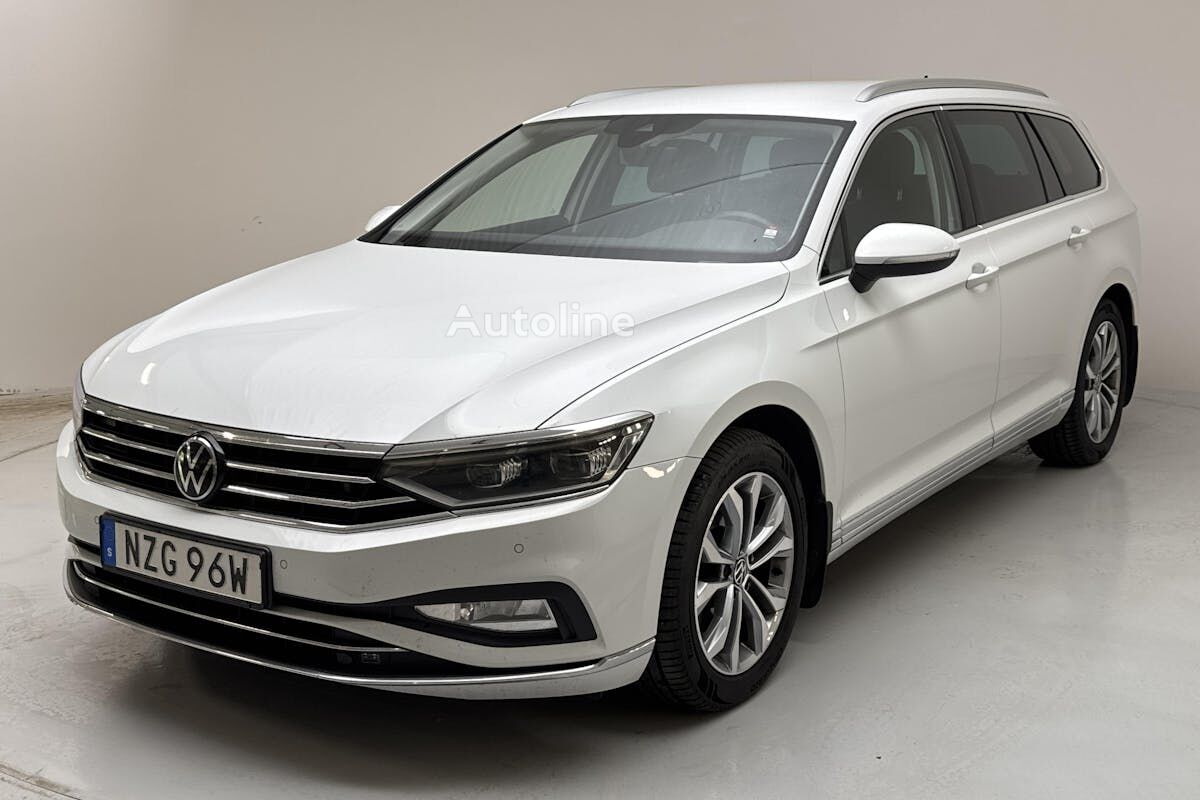Volkswagen Passat Auto - Autoline