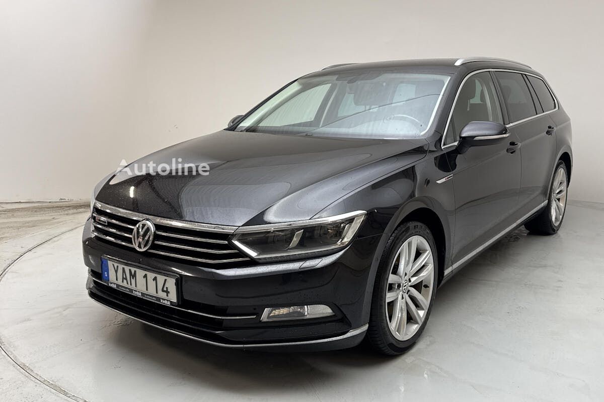 Volkswagen Passat car - Autoline