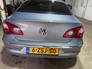 автомобиль Volkswagen Passat CC