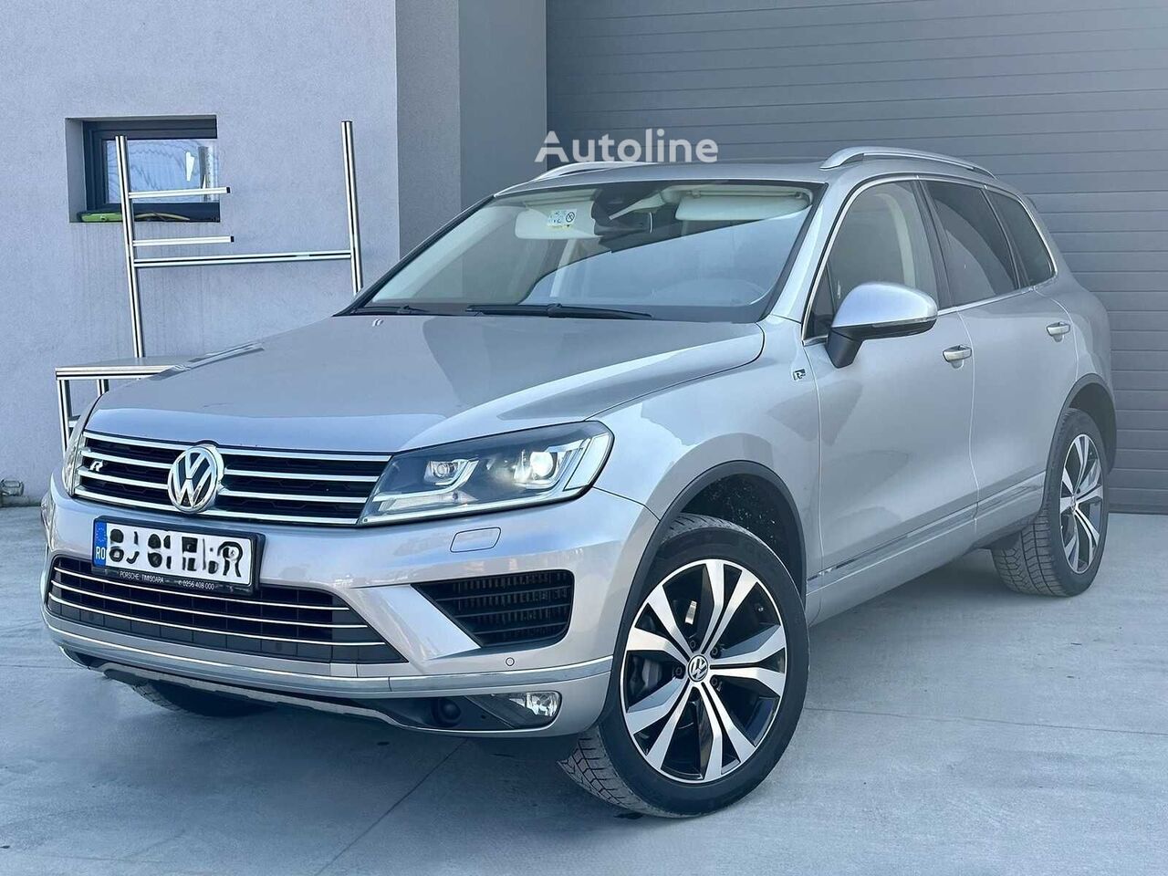سيارة Volkswagen Touareg - Autoline