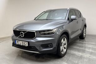 سيارة Volvo XC40