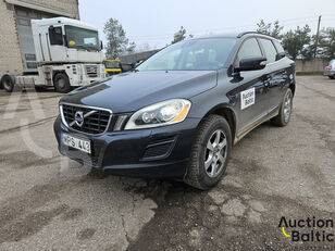 سيارة Volvo XC60