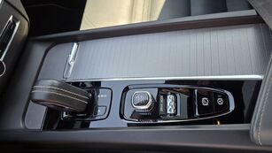 بيع سيارة Volvo XC60 2.0 B4 AWD R-Design AT - صورة 20 | Autoline SA سيارة Volvo XC60 2.0 B4 AWD R-Design AT | صورة 20 - Autoline