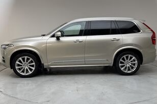 aвтомобил Volvo XC90