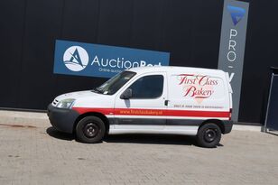 Citroen Berlingo car-derived van