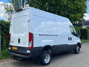 IVECO Daily 35C15 3.0 L2H2 | Airco | Cruise 3500 kg Trekgewicht | Dubb furgoneta peque&ntilde;a
