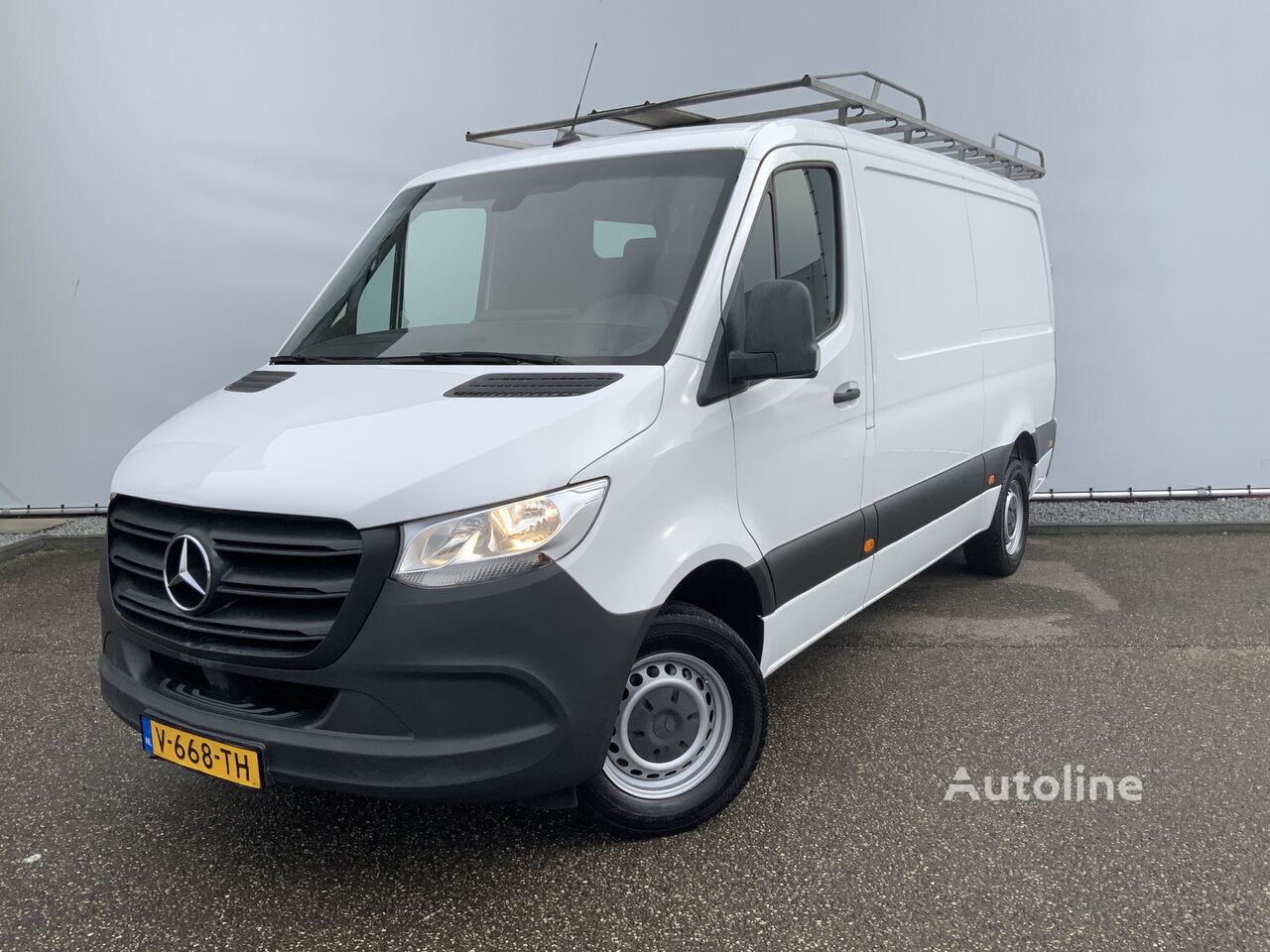 Fourgonnette Mercedes-Benz Sprinter 314 2.2 CDI L2H1 Automaat Airco navi 3 zits Leer Trekha - Autoline
