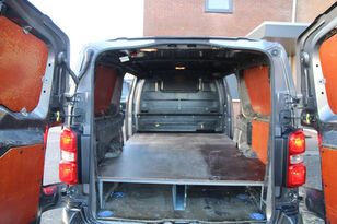 Venta de Peugeot Expert 2.0 BlueHDI 180PK Automaat Premium / Trekhaak / Alle opti furgoneta pequeña - Imagen 12 | Autoline PE Peugeot Expert 2.0 BlueHDI 180PK Automaat Premium / Trekhaak / Alle opti furgoneta pequeña | Imagen 12 - Autoline