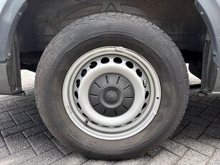 Prodaja Volkswagen Crafter 35 2.0 TDI L4H3 Trendline, L4H4, trekhaak, apple carplay lakog furgona - Slika 24 | Autoline RS Volkswagen Crafter 35 2.0 TDI L4H3 Trendline, L4H4, trekhaak, apple carplay laki furgon | Slika 24 - Autoline