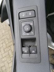 Prodaja Volkswagen Transporter 2.0 TDI 110kw/150pk Aut.L2H1 DC lakog furgona - Slika 10 | Autoline RS Volkswagen Transporter 2.0 TDI 110kw/150pk Aut.L2H1 DC laki furgon | Slika 10 - Autoline