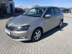 automobile &Scaron;koda Fabia