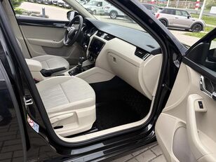 Automobil Škoda OCTAVIA 2.0 CR TDI SCR Style DSG7 de vânzare - Imagine 7 | Autoline RO Automobil Škoda OCTAVIA 2.0 CR TDI SCR Style DSG7 | Imagine 7 - Autoline