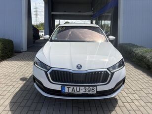 automobile &Scaron;koda OCTAVIA 2.0 TDI SCR Ambition Mo.-i. 1 Tul. &Aacute;FA-S! Nr.748 5