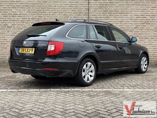 &Scaron;koda Superb Auto