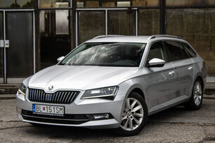 &Scaron;koda Superb Combi 2.0 TDI Style DSG Auto