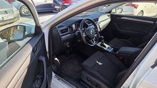 Venta de Škoda Superb Combi 2,0 TDi 140KW Style+ AT6 coche - Imagen 13 | Autoline CO Škoda Superb Combi 2,0 TDi 140KW Style+ AT6 coche | Imagen 13 - Autoline