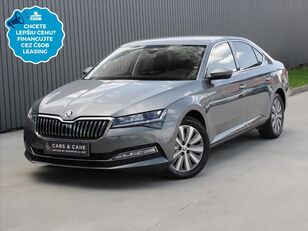 Škoda skoda Superb Auto