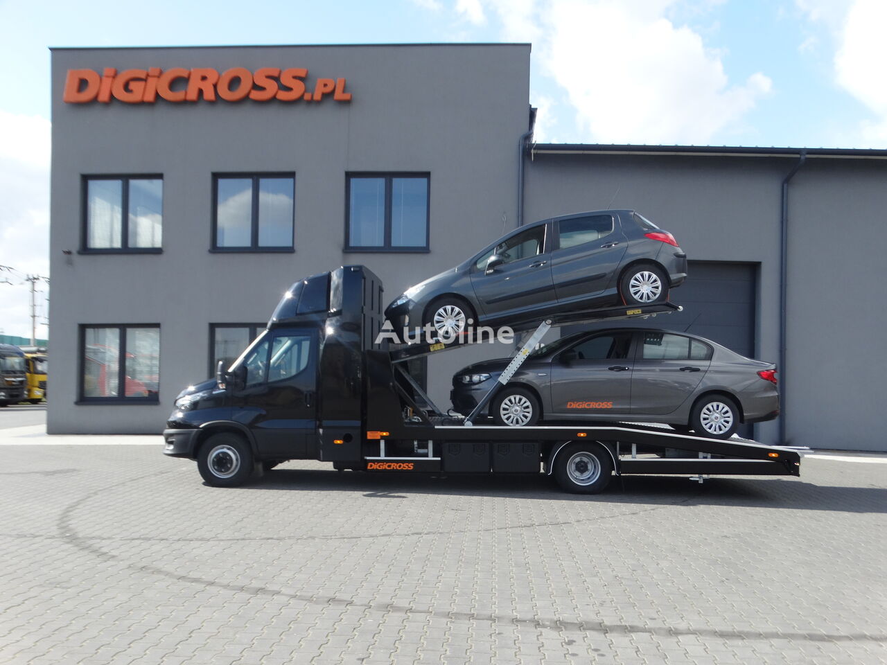 neuer IVECO 70C21A8P Autotransporter