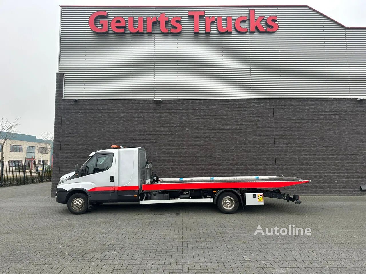 IVECO Daily 72 4X2 BERGINGSWAGEN/ABSCHLEPPWAGEN/RECOVERY TRUCK/DEPPANN camión portacoches