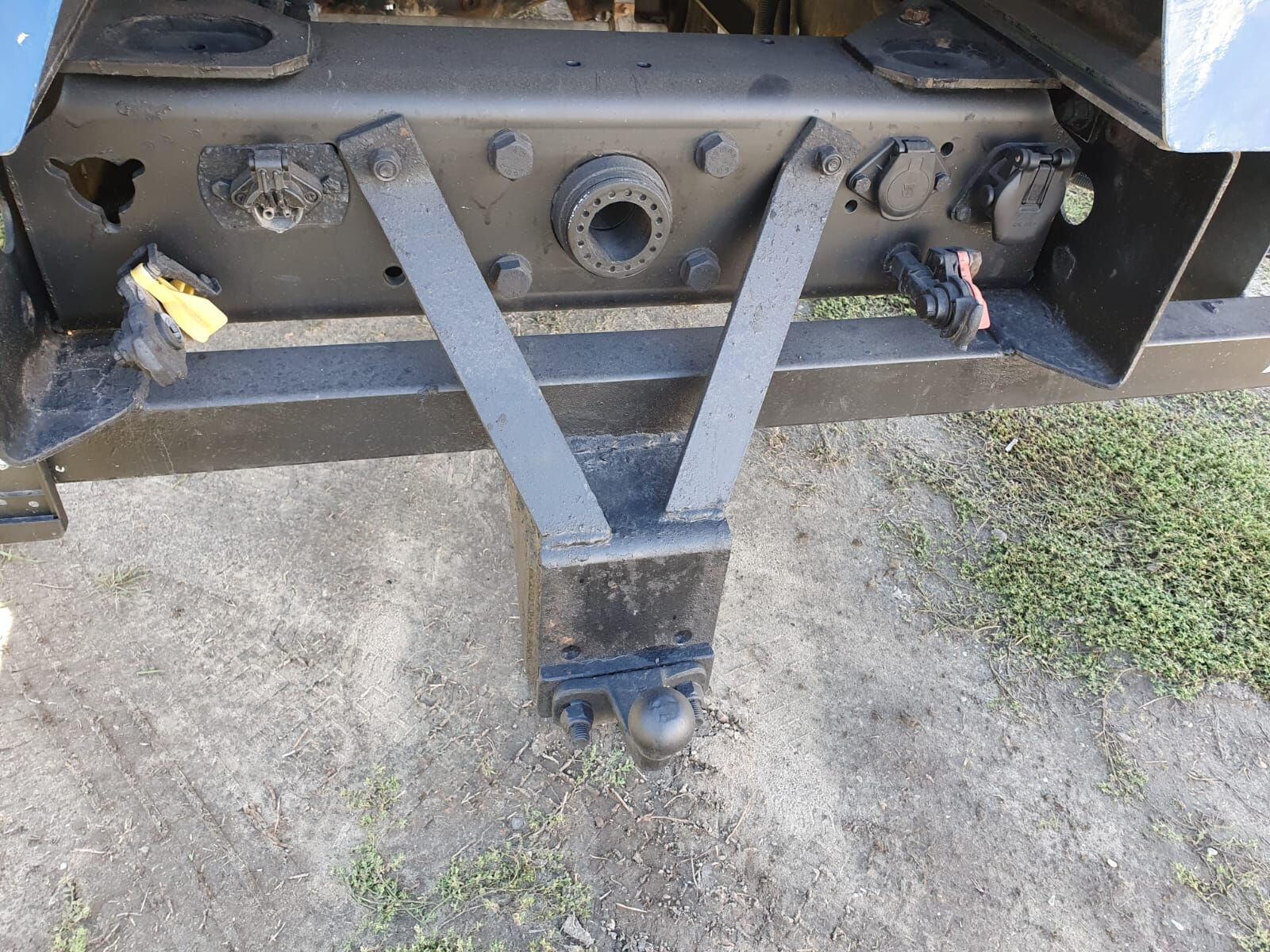 MAN 12.224 – Doka Trailer