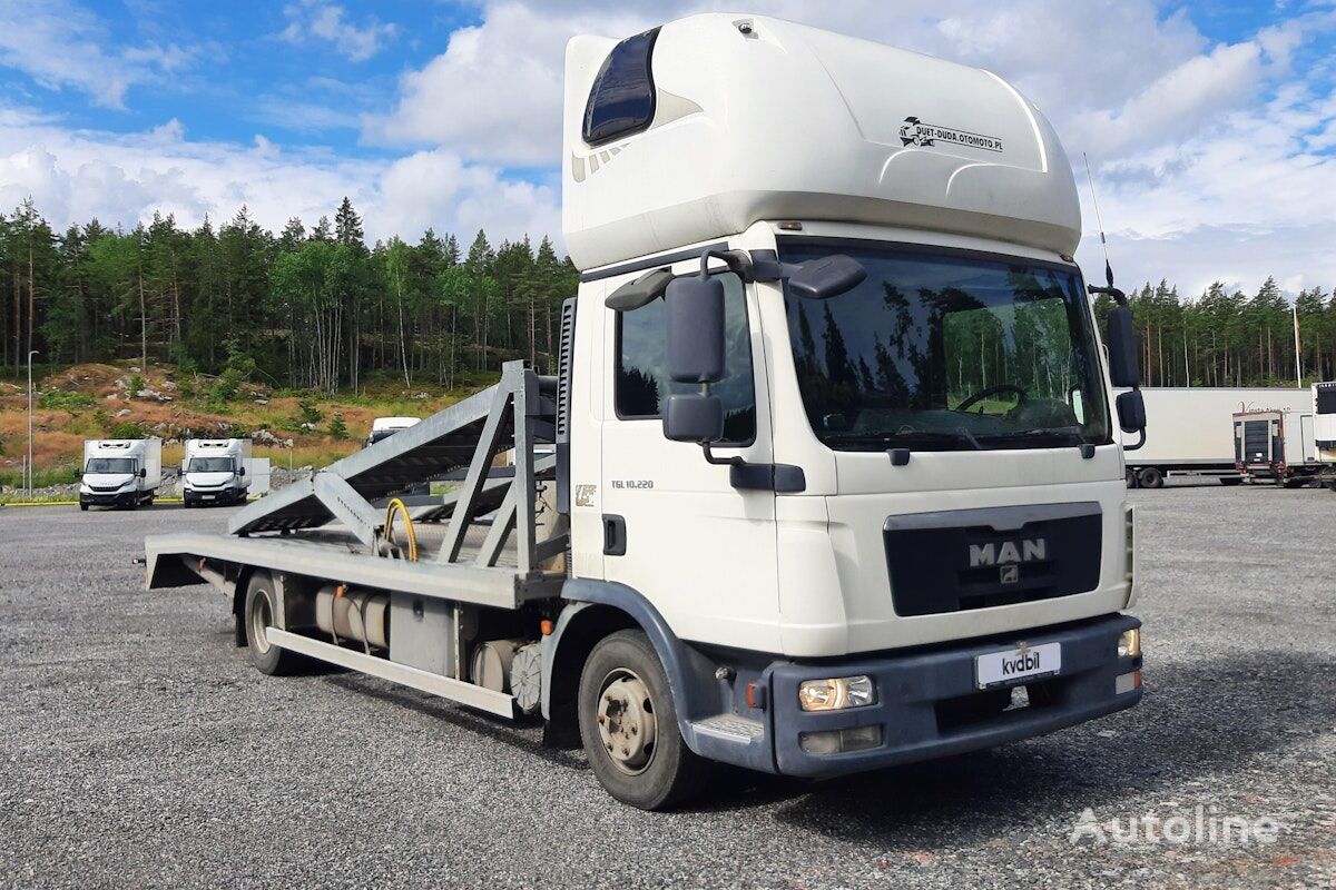 camion bisarca MAN TGL 10.220