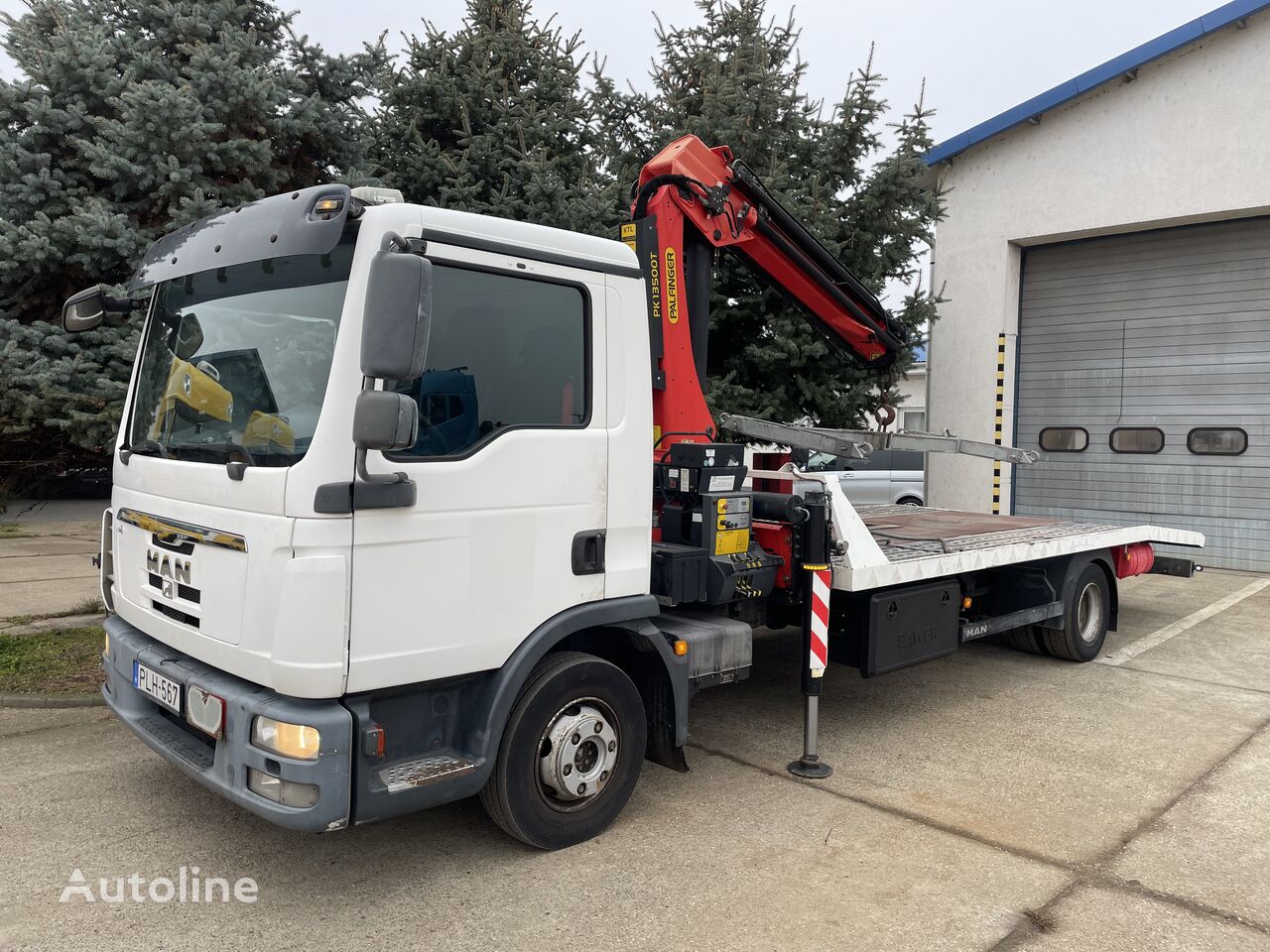 小汽车运输车 MAN TGL 12.250  Palfinger PK13500T daruval