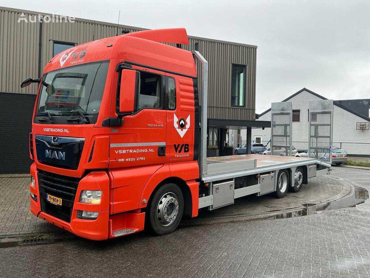 MAN TGX 24.24 キャリアカー