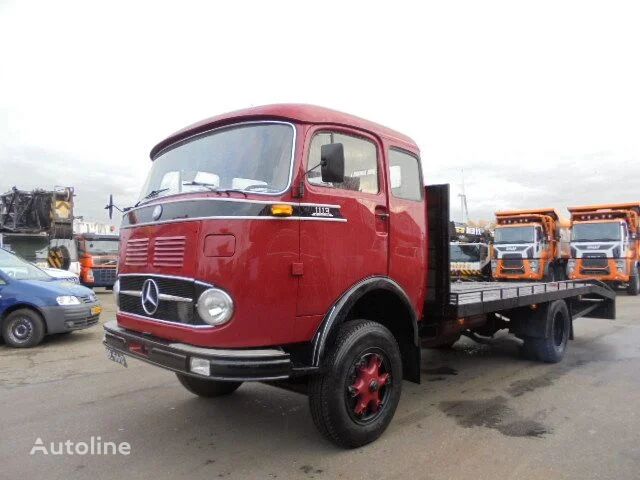 Mercedes-Benz 1113 car transporter