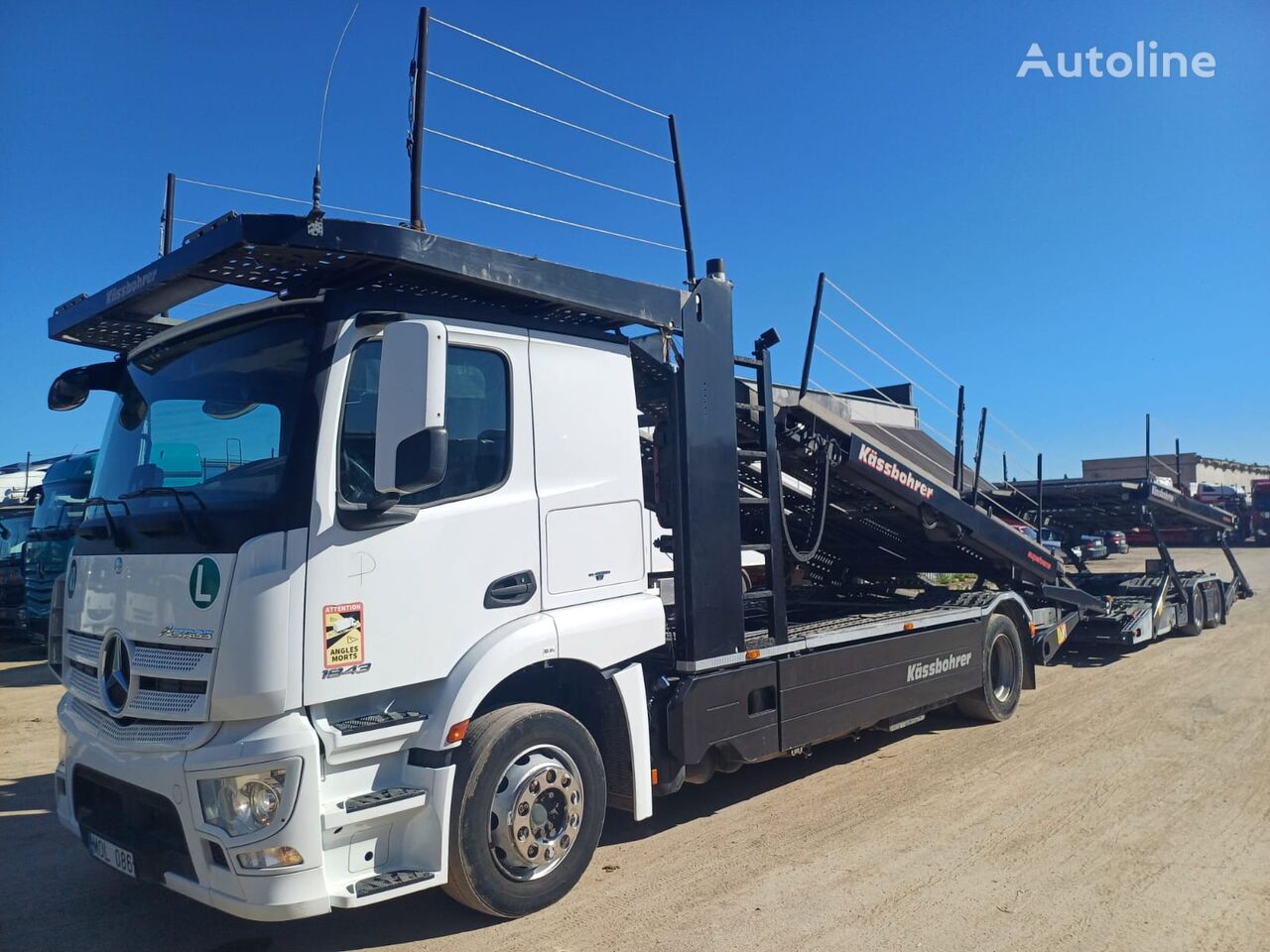 카캐리어 트럭 Mercedes-Benz Actros + 차량 수송용 트레일러