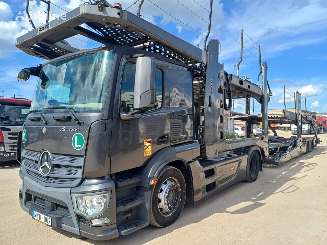 tovornjak avtotransporter Mercedes-Benz + ROLFO 2015