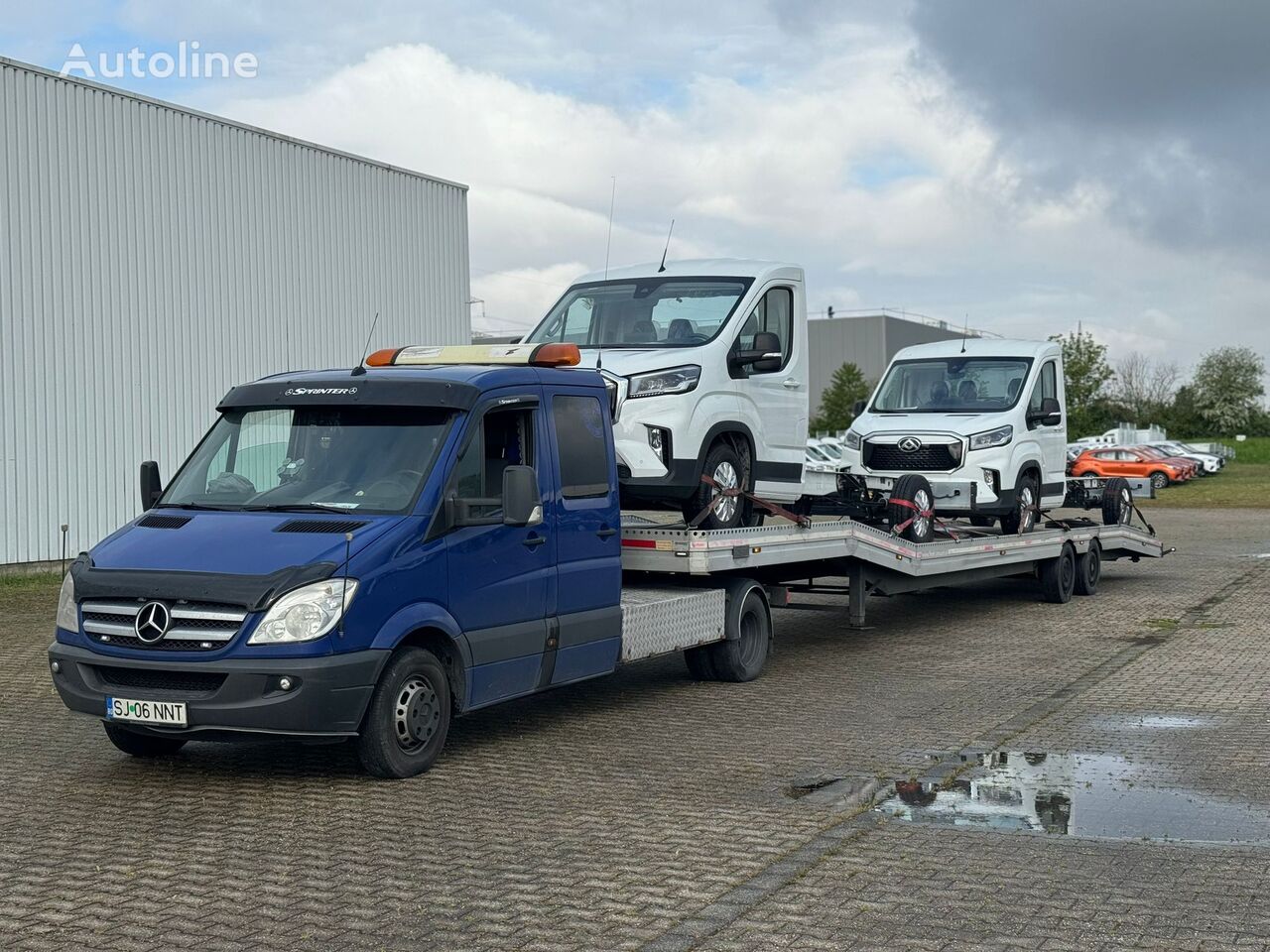 nákladné vozidlo na prepravu automobilov Mercedes-Benz Sprinter