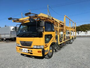 camion transport auto Nissan UD