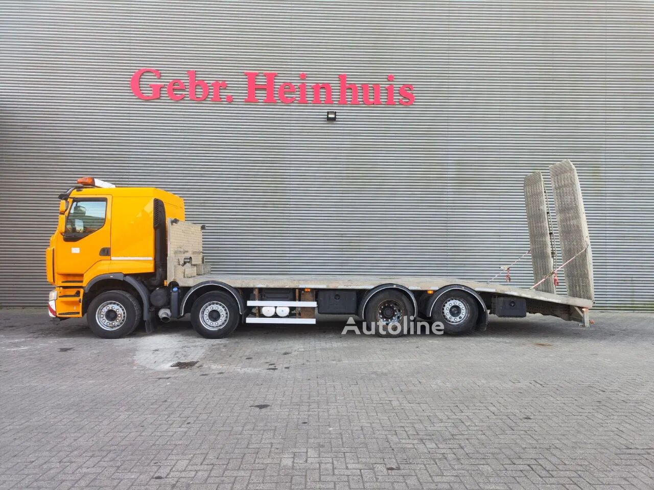 Camion porte-voitures Renault Premium 470 8x2 à vendre | Autoline CD Camion porte-voitures Renault Premium 470 8x2 - Autoline