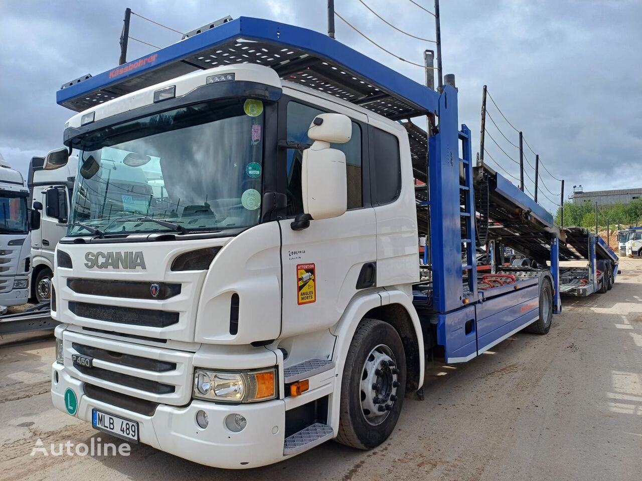 小汽车运输车 Scania + 小汽车运输拖车