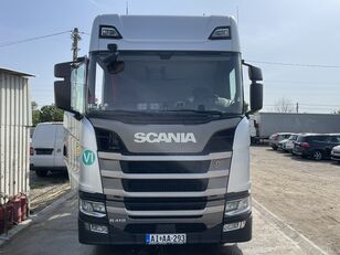 Scania 2021 R410 4x2 Traktor LNG car transporter