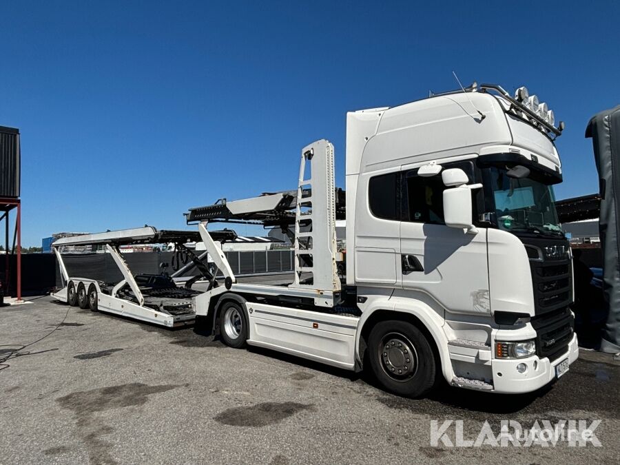 شاحنة نقل السيارات Scania R520 + العربات المقطورة شاحنة نقل السيارات